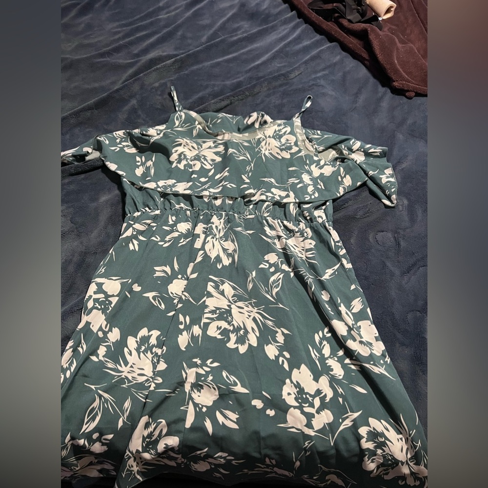 Amazon Cold Shoulder Dress Size XL